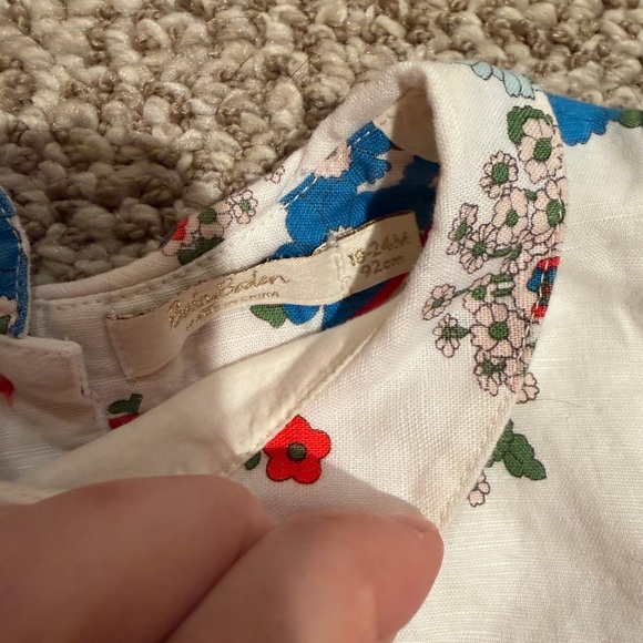 Baby Boden White Linen Dress with Red and Blue Floral - Picture 2 of 3